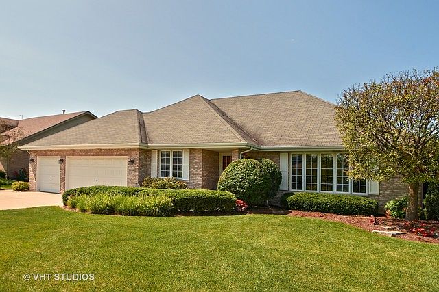 1st image of 19556 Victorian Dr