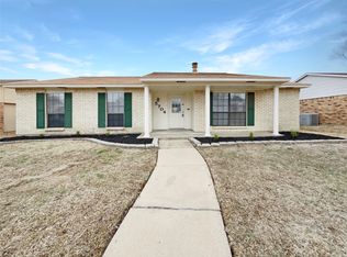 5704 Terry St, The Colony, TX 75056