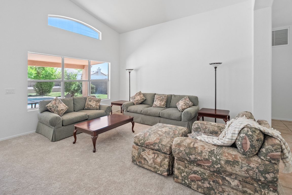 next background image