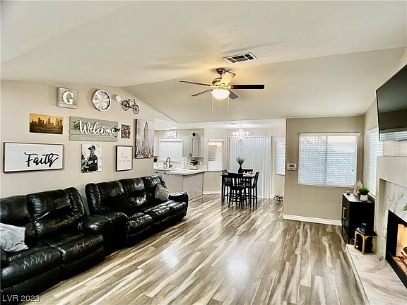 2nd image of 2359 Beaver Bay Ct