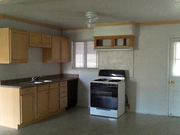 4th image of 3002 Inda St
