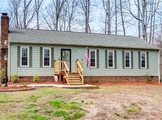 3024 Timbercrest Ct, Midlothian, VA 23112