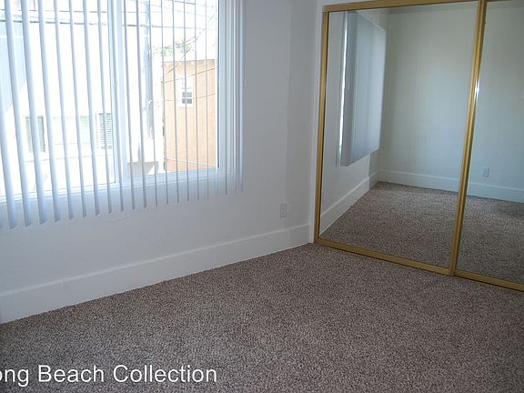 5th image of 3817 E Livingston Dr APT 6