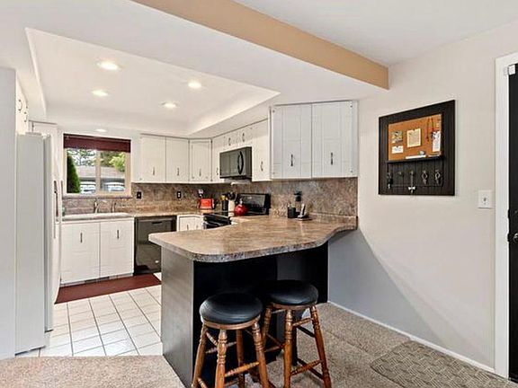 4th image of 4392 S Hawarden Dr