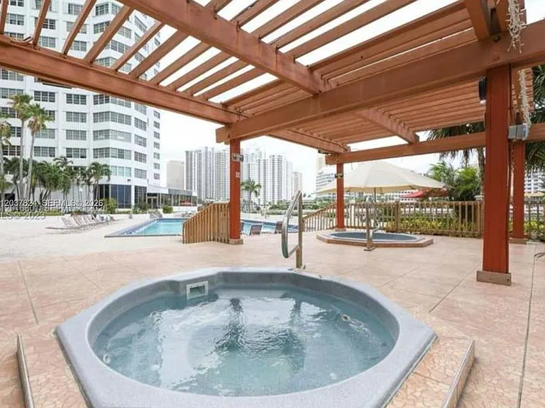 801 Brickell Bay Dr #764 — Photo 26