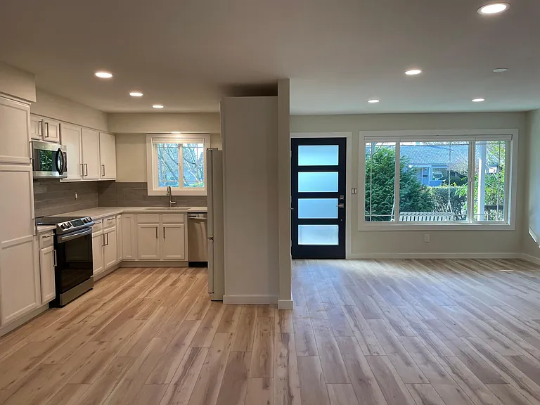 7834 SE 45th Ave — Photo 3