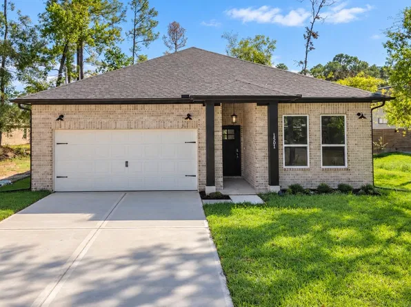 1501 Sweetgum St, Conroe, TX 77385