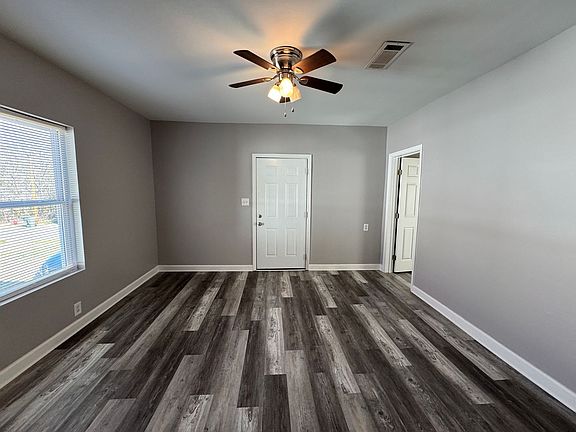 3rd image of 715 Grover St