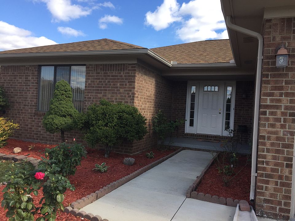 1st image of 38710 Tristram Dr
