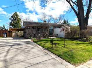 35 Jasper Dr, Aurora, ON L4G 3B6