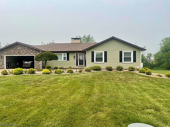 2nd image of 894 Brunstetter Rd SW