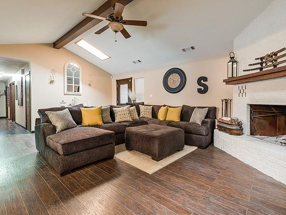 4th image of this home