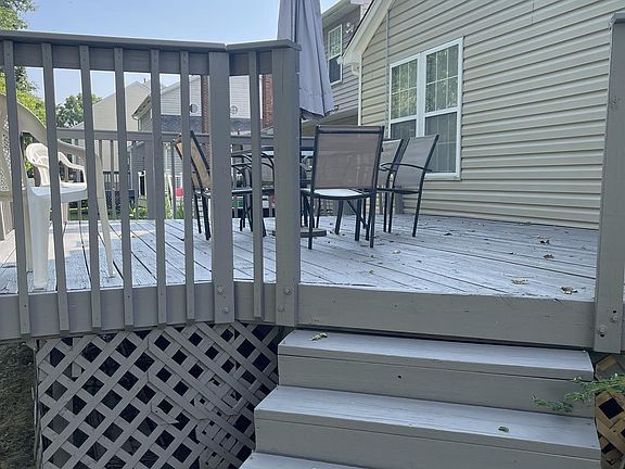 4th image of 2894 Bentbrook Dr