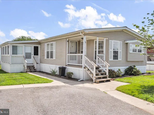 54 Kathy Ln #671, Wilmington, DE 19808