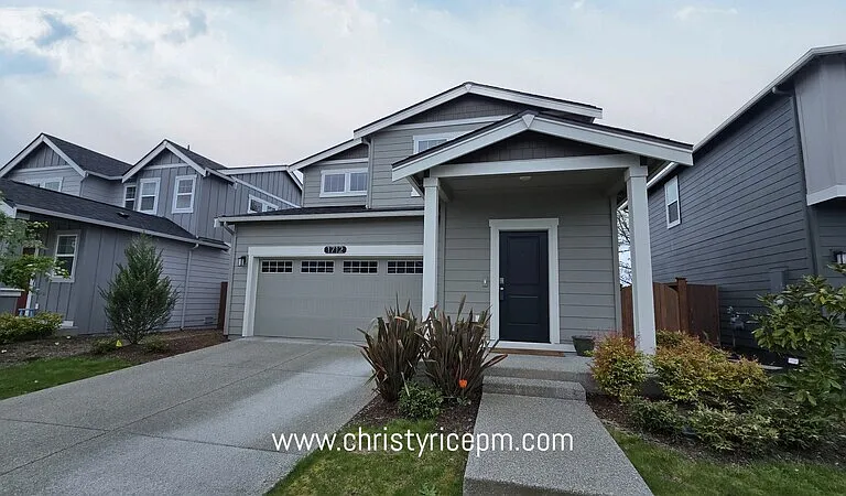 1712 Moran Ave — Photo 1