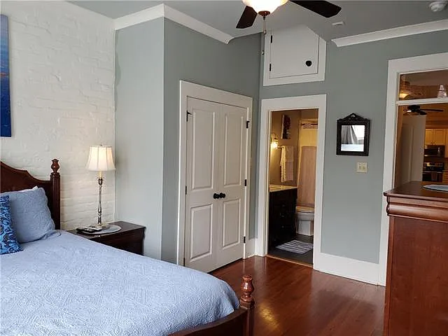 216 Chartres St #4E — Photo 9
