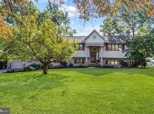 70 Orchard Dr, Hanover, PA 17331