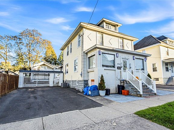 4th image of 1659 Miller St