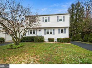 2951 Elliott Ave, Willow Grove, PA 19090