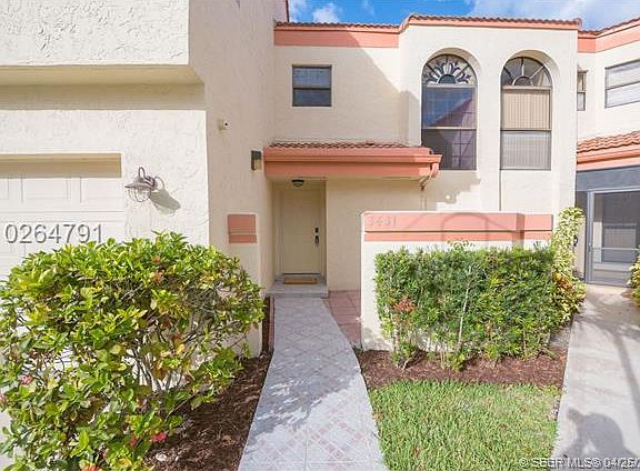 2nd image of 3431 Laurel Oaks Ln #601