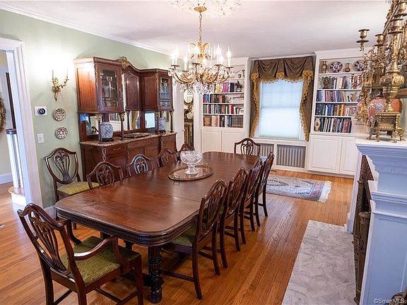 5th image of 145 McKinley Ave