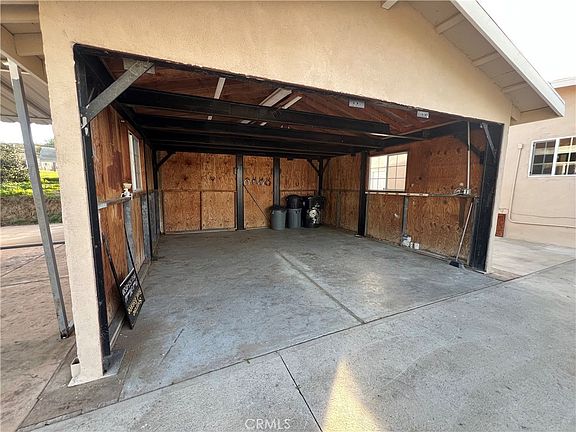 4th image of 40481 Sage Rd