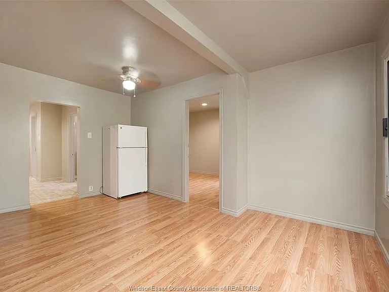 989 Lincoln Rd — Photo 9