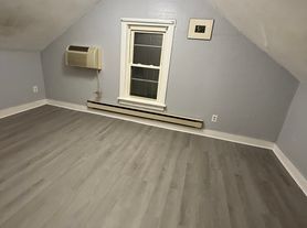 219 Greeley St, Providence, RI