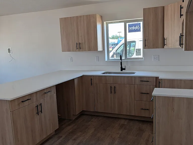 Juniper Commons — Photo 15