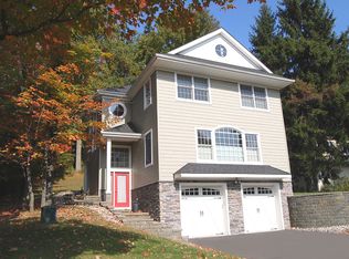 74 Cregar Rd, High Bridge, NJ 08829