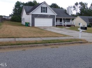 17 Pinkston Oaks Cir, Winder, GA 30680