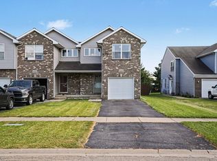 1416 E Arnold St, Sandwich, IL 60548