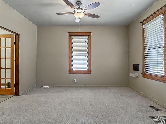 5th image of 2629 Missouri Ave
