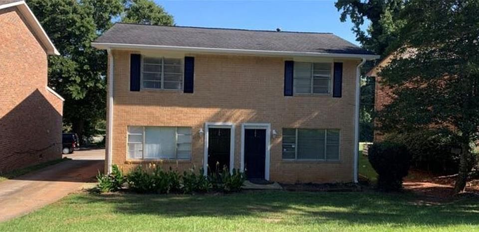 1st image of 383 Mimosa Dr