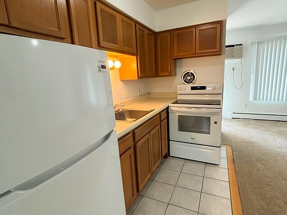 2nd image of 217 W Main St