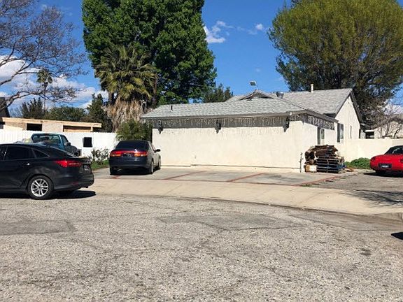 2nd image of 14637 Mumford St