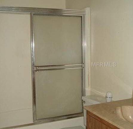5th image of 842 N Brink Ave