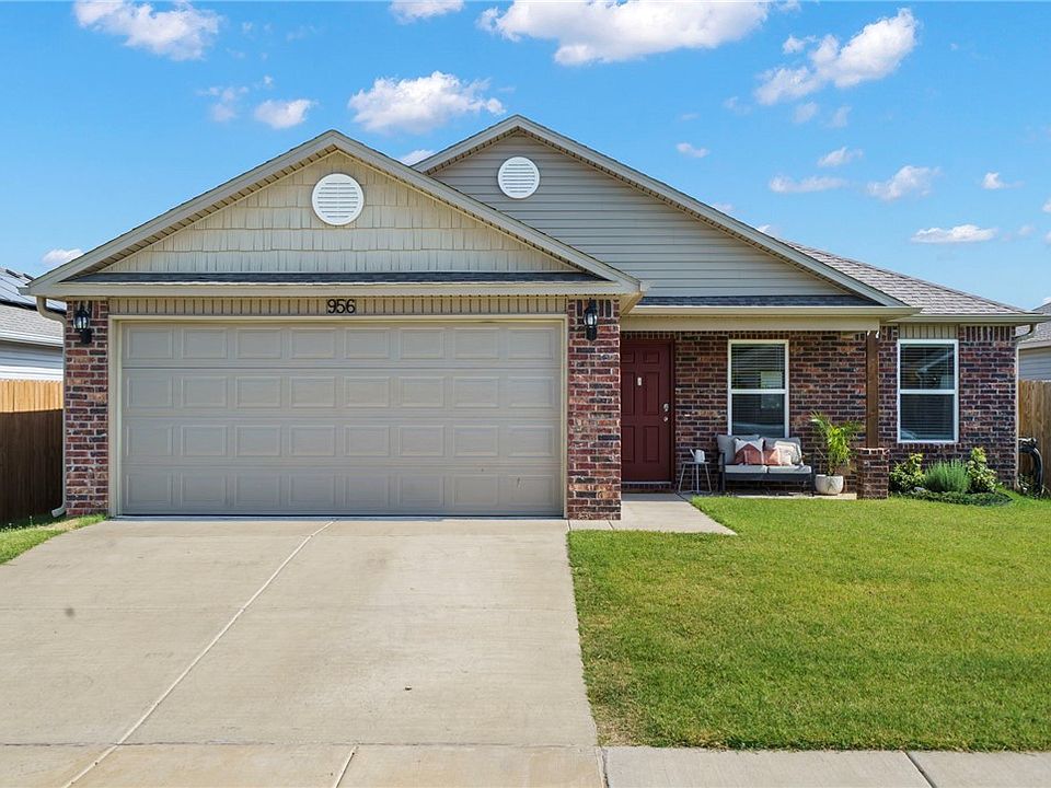 1st image of 956 E Starling St