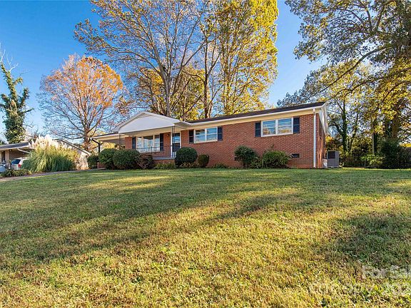 2nd image of 4236 Dawnwood Dr