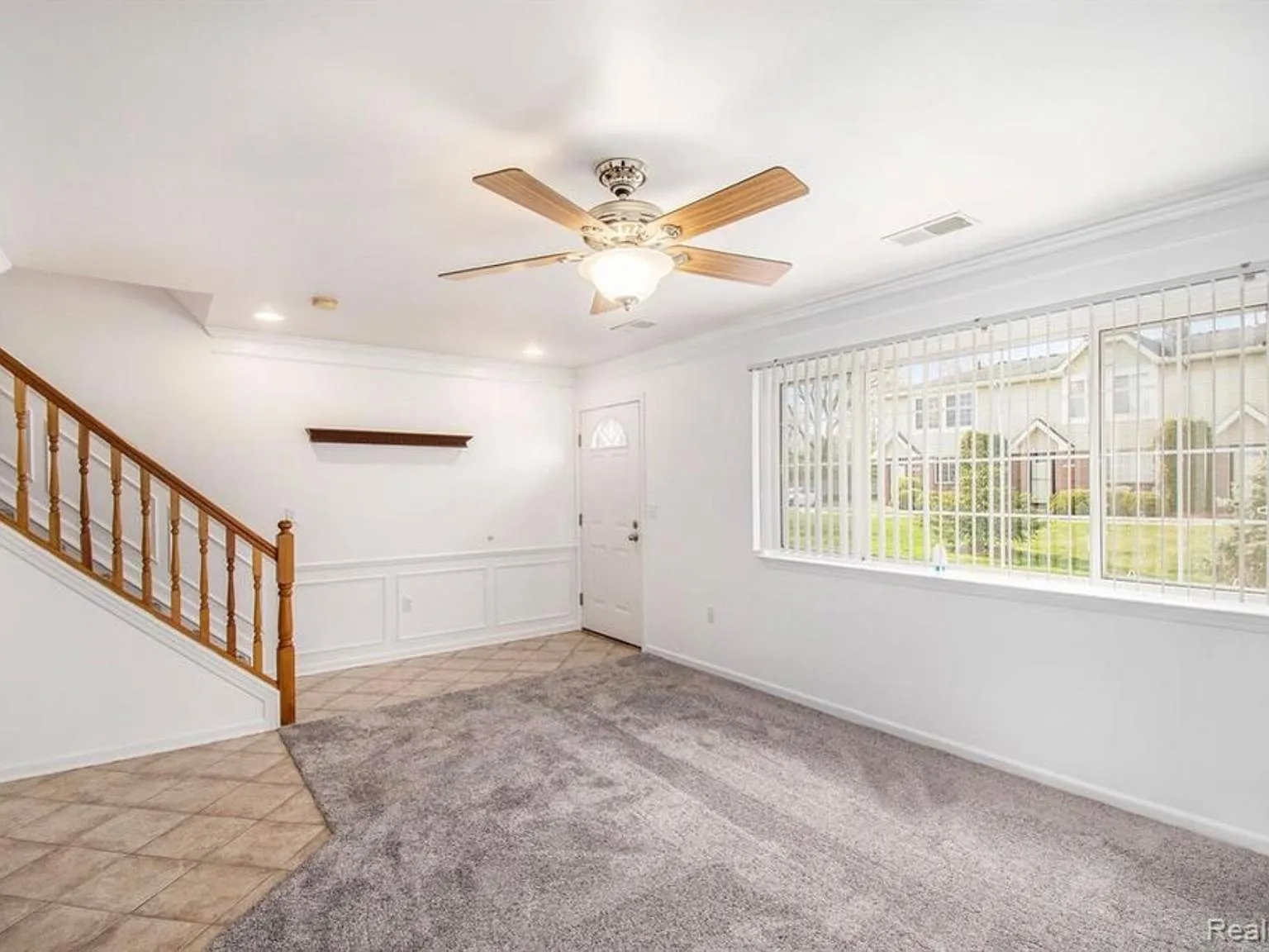 29902 Donna Ln — Photo 3
