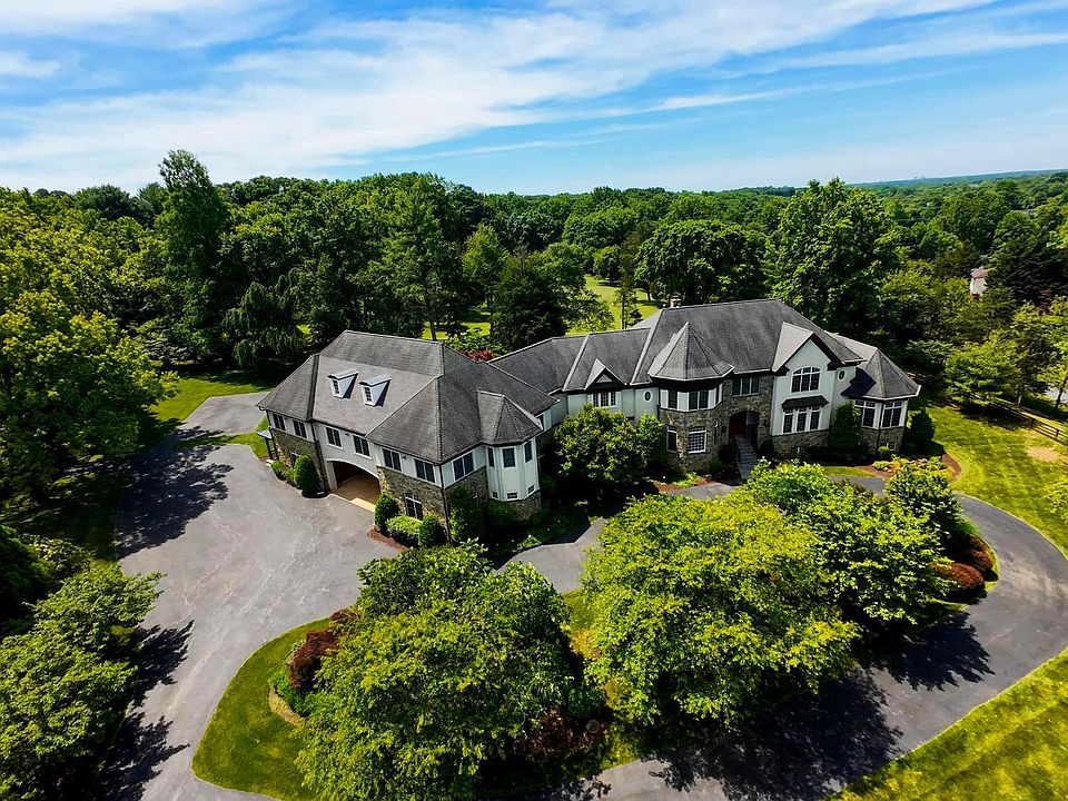 1st image of 12615 Circle Dr