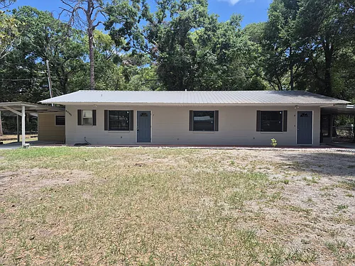 39145 6th Ave Photo 1
