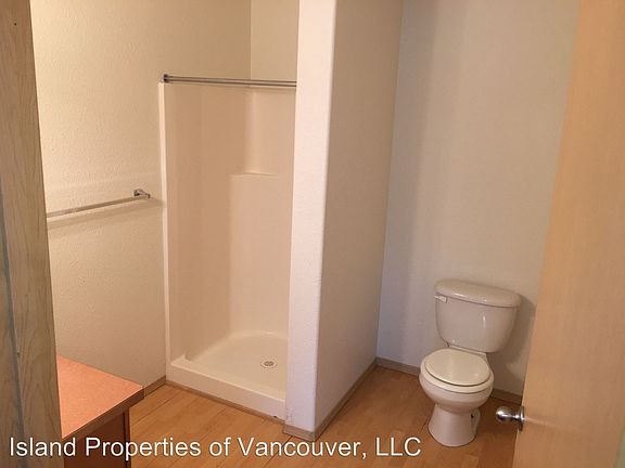 2nd image of 5515 NE 82nd Ave APT 13