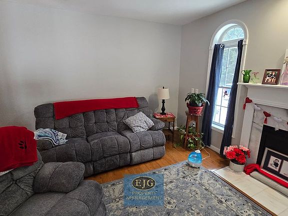 4th image of 126 Pinecrest Rd