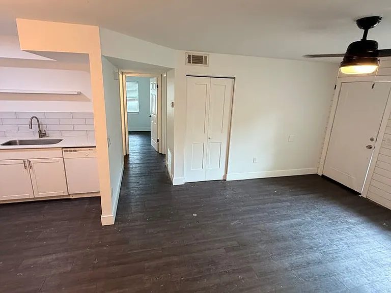 Primrose Place — Photo 2