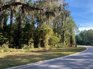 143 Beacon Pointe Pkwy, Waverly, GA 31565