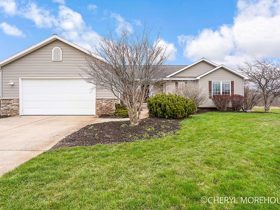 1st image of 7944 Golf Meadows Dr