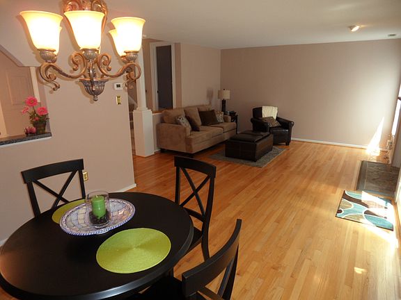 3rd image of 8137 Greystone East Cir #8137