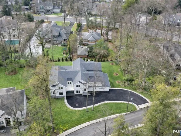 468 Lydecker St, Englewood, NJ 07631