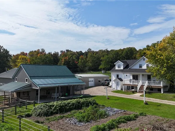 5307 Kinsman Rd, Middlefield, OH 44062